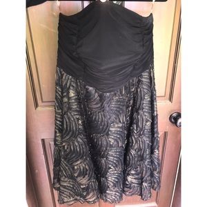Plus Size Strapless Cocktail Dress
